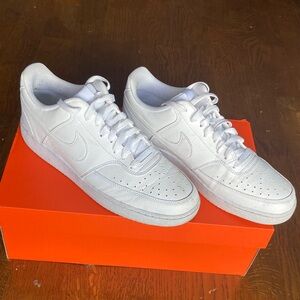 Nike Men's Vision Court Low